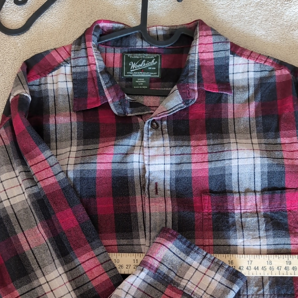 Woolrich Red and Black Casual Button Down Shirt